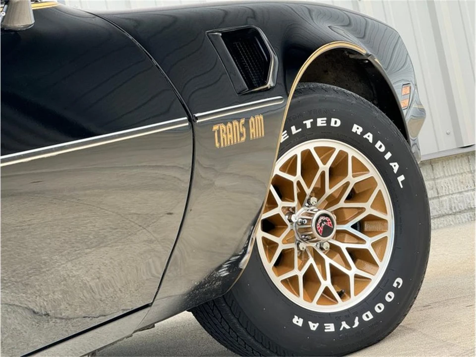 1977 Pontiac Firebird Trans Am 2nd Gen - Image 23 of 31