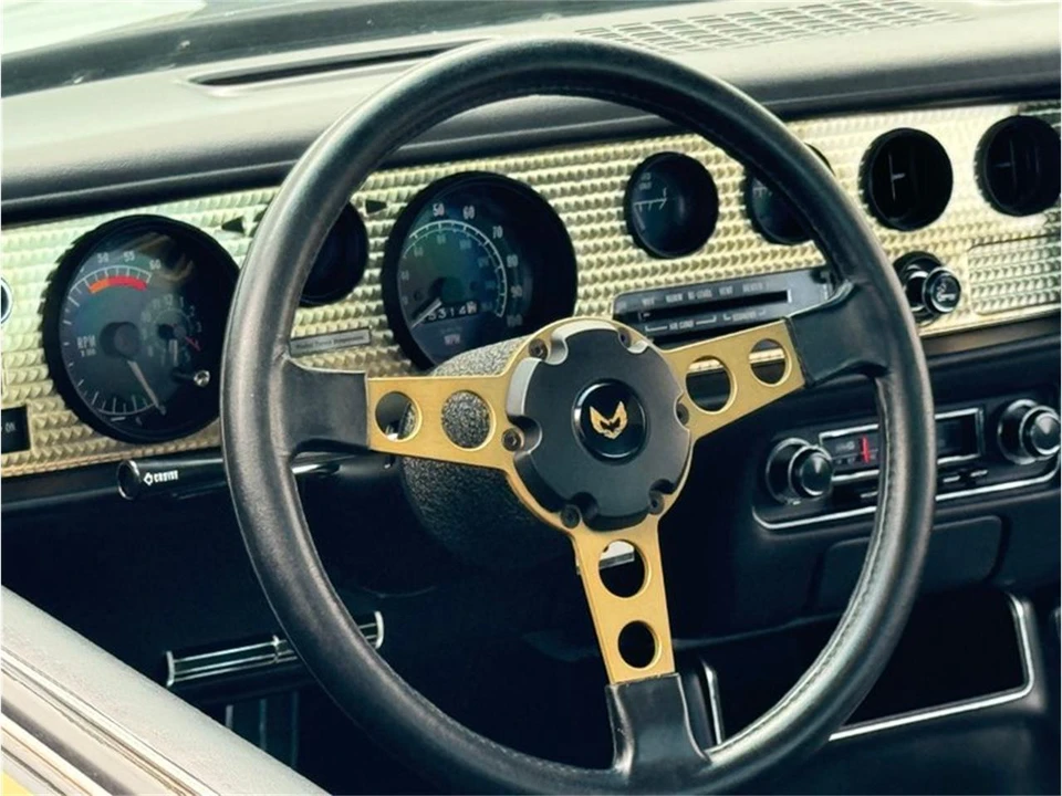 1977 Pontiac Firebird Trans Am 2nd Gen - Image 30 of 31