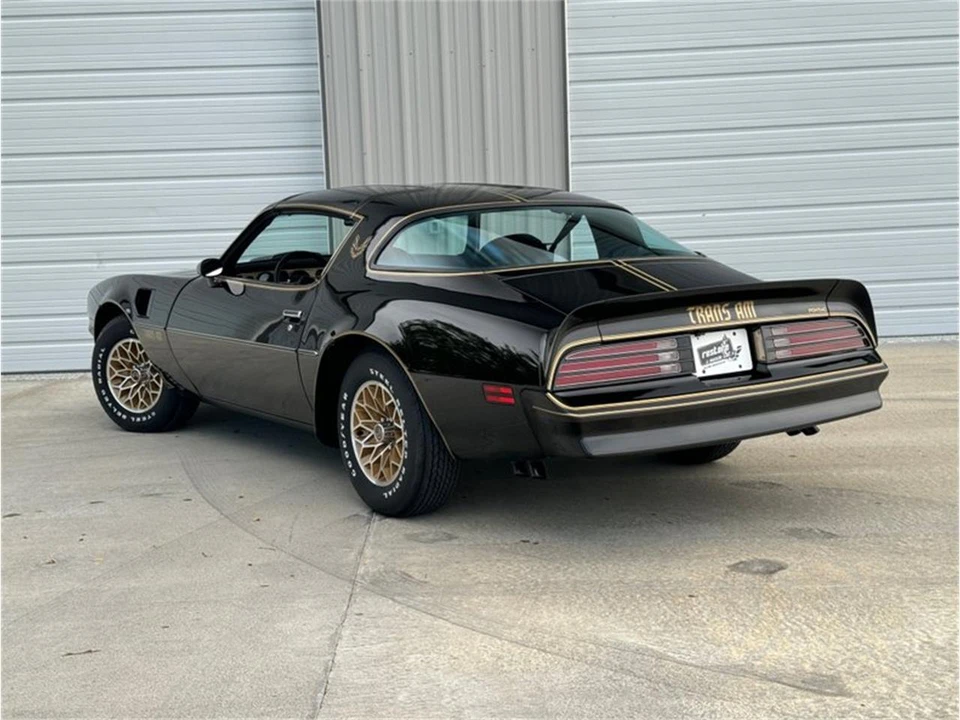 1977 Pontiac Firebird Trans Am 2nd Gen - Image 15 of 31