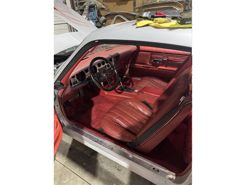 1977 Pontiac Firebird Trans Am 2nd Gen - Image 13 of 21