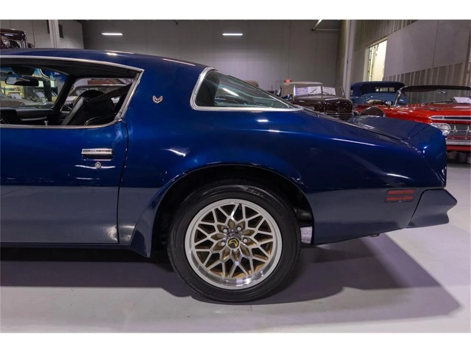 1977 Pontiac Firebird Trans Am 2nd Gen - Image 21 of 31