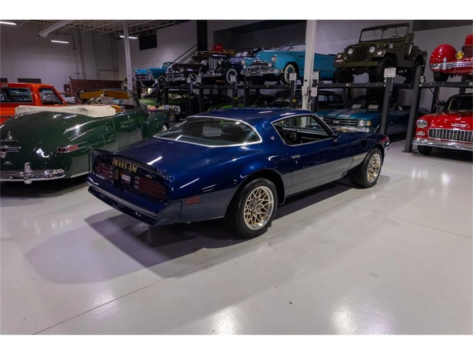 1977 Pontiac Firebird Trans Am 2nd Gen - Image 15 of 31