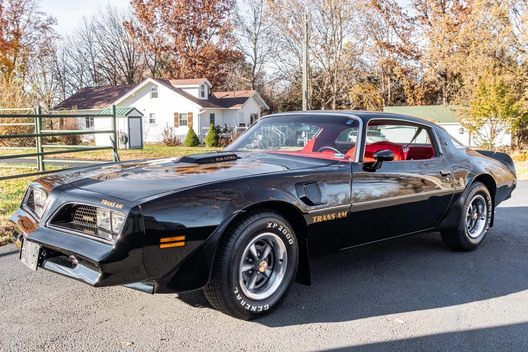1977 Pontiac Firebird Trans Am 2nd Gen - Image 2 of 31