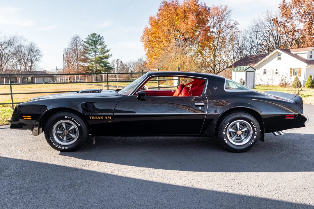 1977 Pontiac Firebird Trans Am 2nd Gen - Image 12 of 31