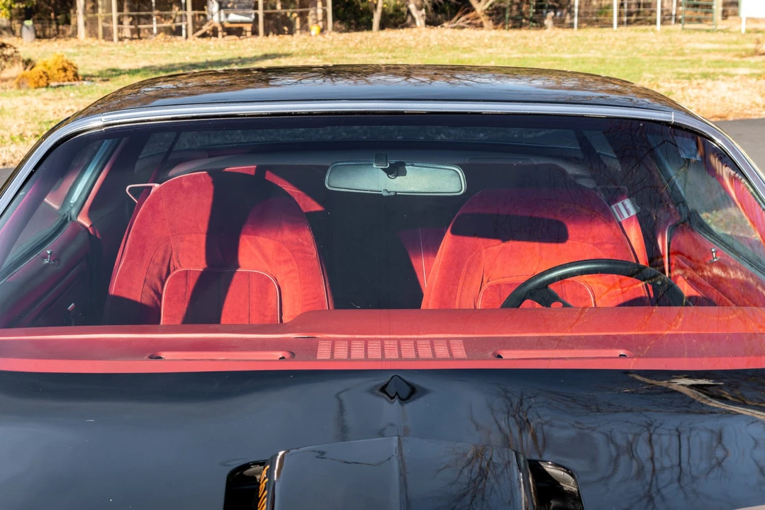 1977 Pontiac Firebird Trans Am 2nd Gen - Image 24 of 31