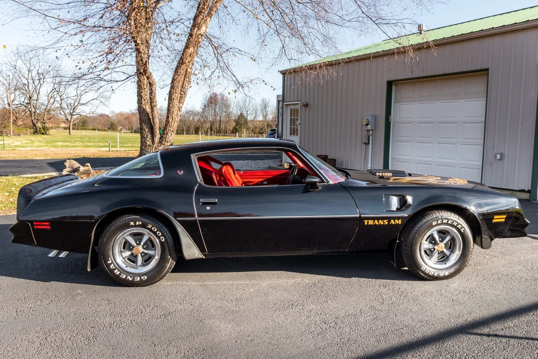 1977 Pontiac Firebird Trans Am 2nd Gen - Image 6 of 31