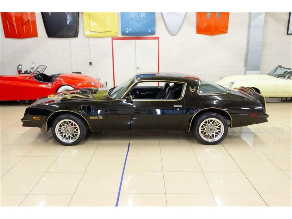 1977 Pontiac Firebird Trans Am 2nd Gen - Image 5 of 31