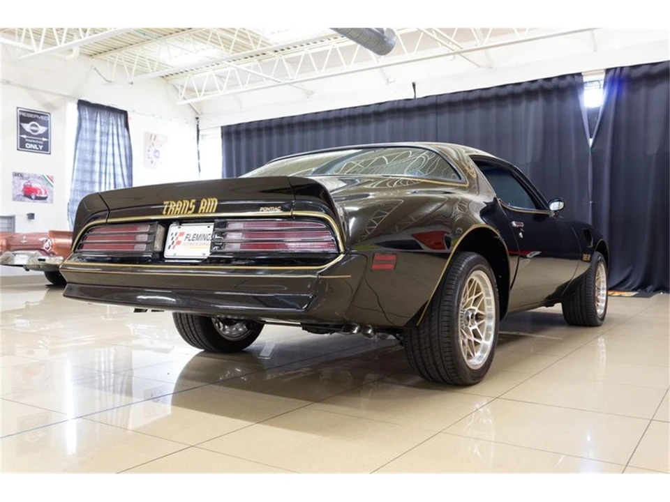 1977 Pontiac Firebird Trans Am 2nd Gen - Image 19 of 31