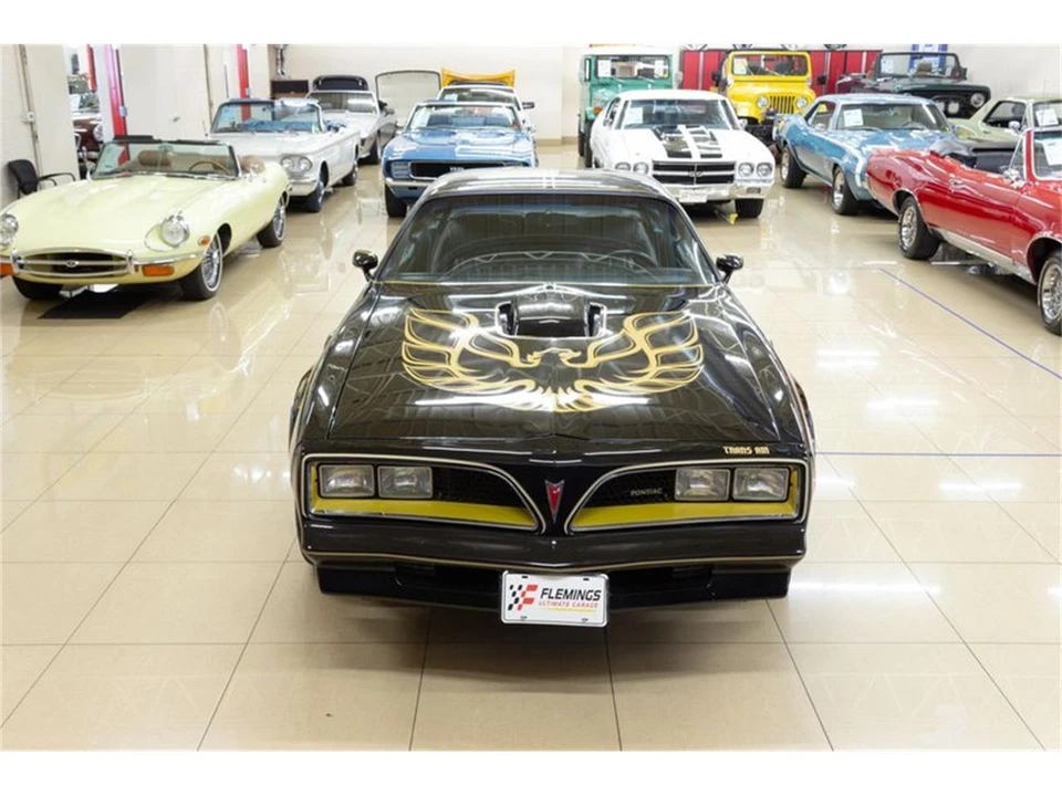 1977 Pontiac Firebird Trans Am 2nd Gen - Image 29 of 31