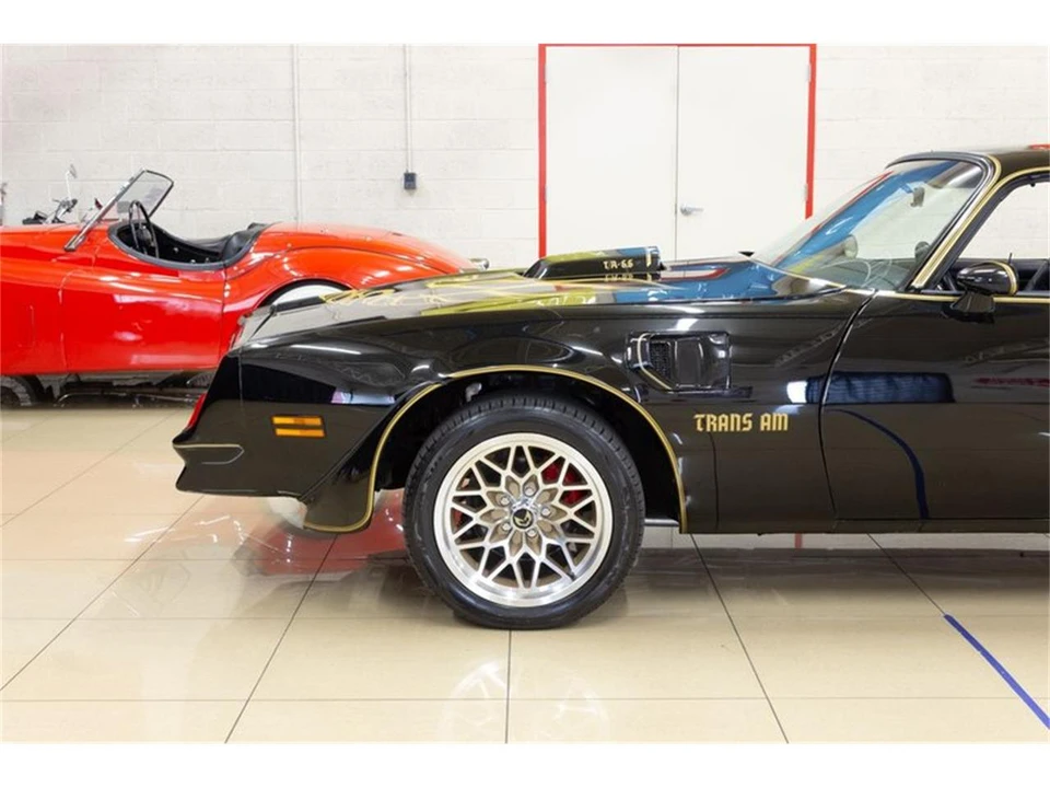 1977 Pontiac Firebird Trans Am 2nd Gen - Image 6 of 31