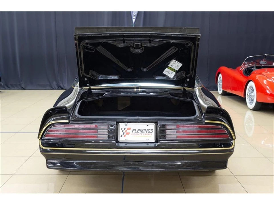 1977 Pontiac Firebird Trans Am 2nd Gen - Image 16 of 31