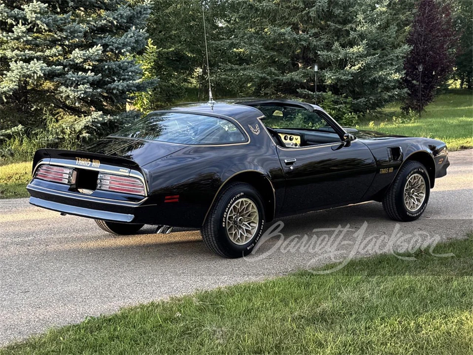 1977 Pontiac Firebird Trans Am 2nd Gen - Image 3 of 5