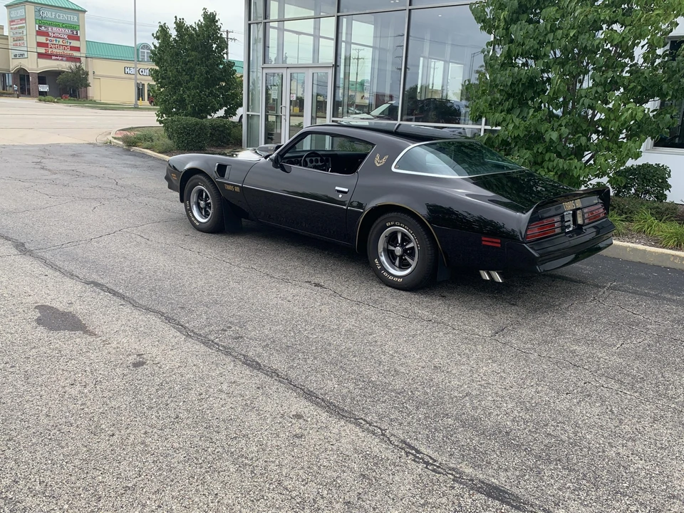 1977 Pontiac Firebird Trans Am 2nd Gen - Image 9 of 31