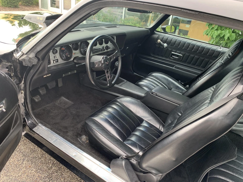 1977 Pontiac Firebird Trans Am 2nd Gen - Image 24 of 31