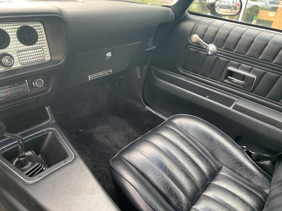 1977 Pontiac Firebird Trans Am 2nd Gen - Image 26 of 31