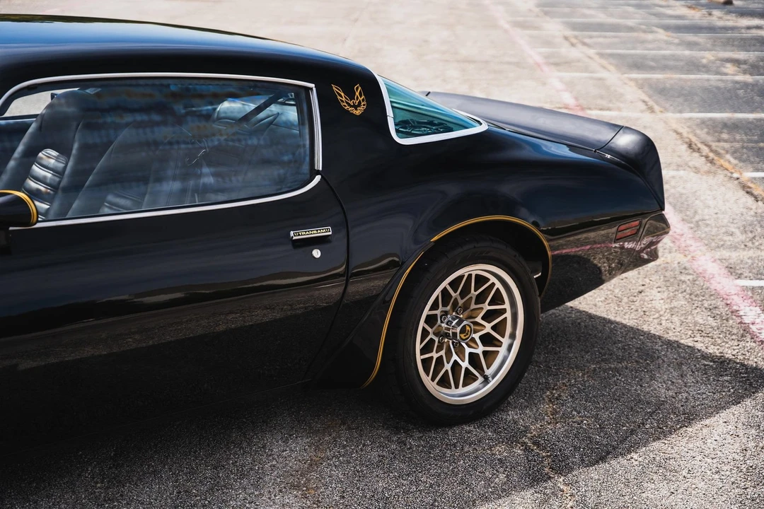 1977 Pontiac Firebird Trans Am 2nd Gen - Image 16 of 31