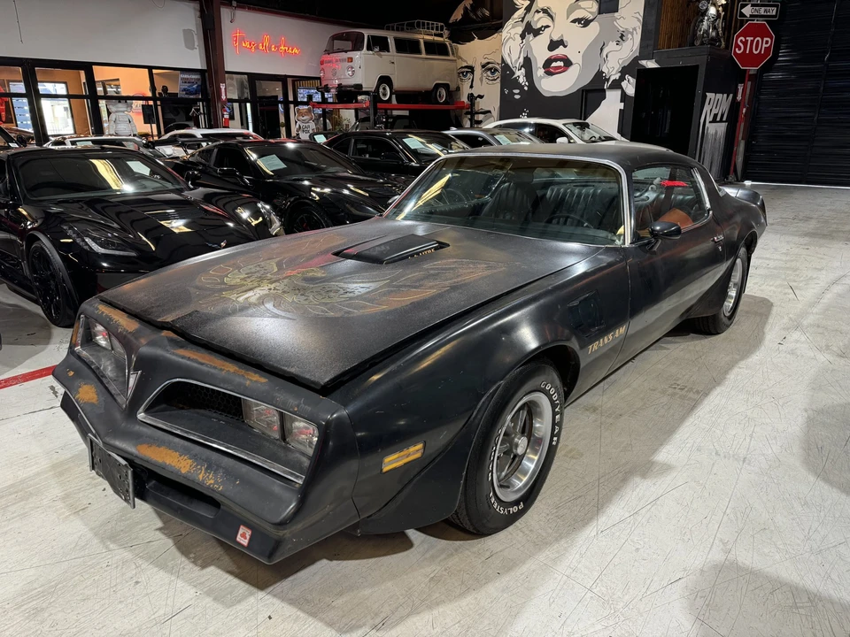 1977 Pontiac Firebird Trans Am 2nd Gen - Image 2 of 31