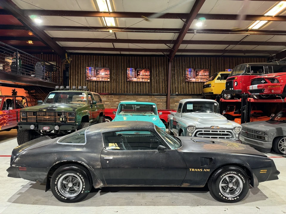 1977 Pontiac Firebird Trans Am 2nd Gen - Image 5 of 31