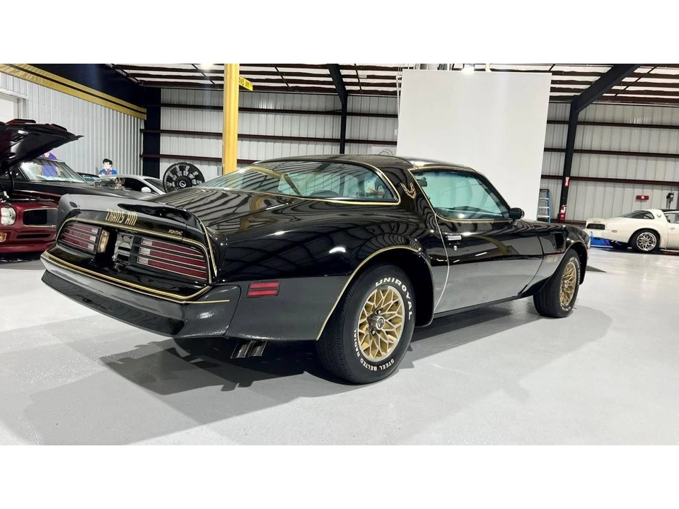 1977 Pontiac Firebird Trans Am 2nd Gen - Image 6 of 31