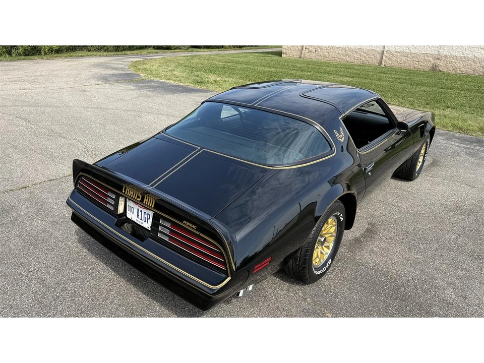 1977 Pontiac Firebird Trans Am 2nd Gen - Image 5 of 31