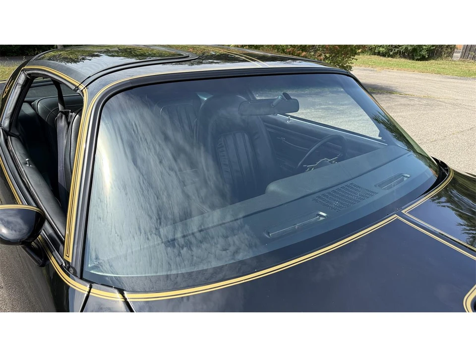 1977 Pontiac Firebird Trans Am 2nd Gen - Image 11 of 31