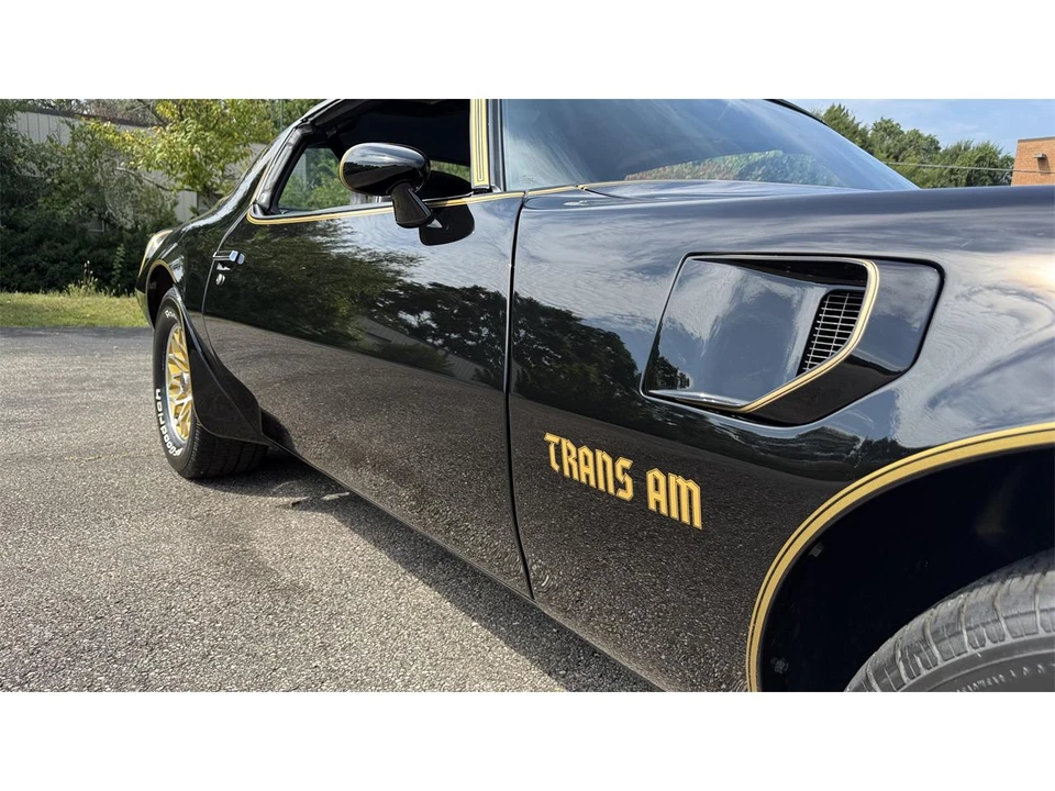 1977 Pontiac Firebird Trans Am 2nd Gen - Image 18 of 31