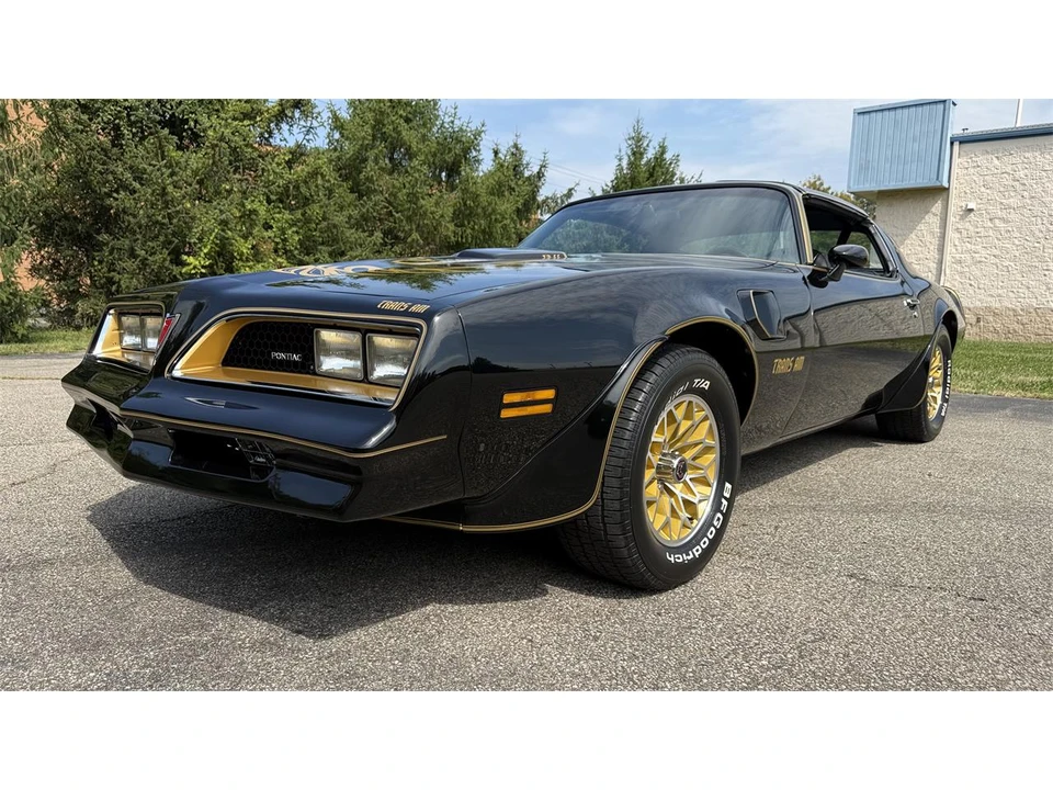 1977 Pontiac Firebird Trans Am 2nd Gen - Image 21 of 31