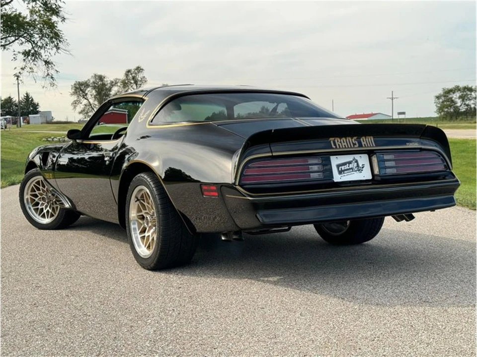 1977 Pontiac Firebird Trans Am 2nd Gen - Image 14 of 31