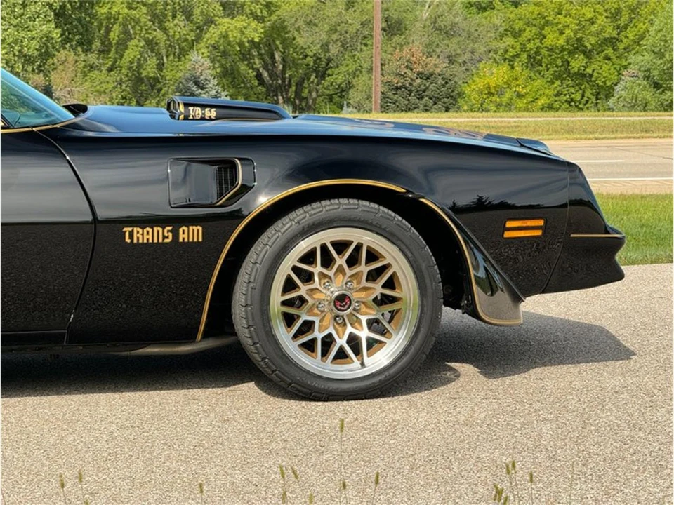1977 Pontiac Firebird Trans Am 2nd Gen - Image 22 of 31