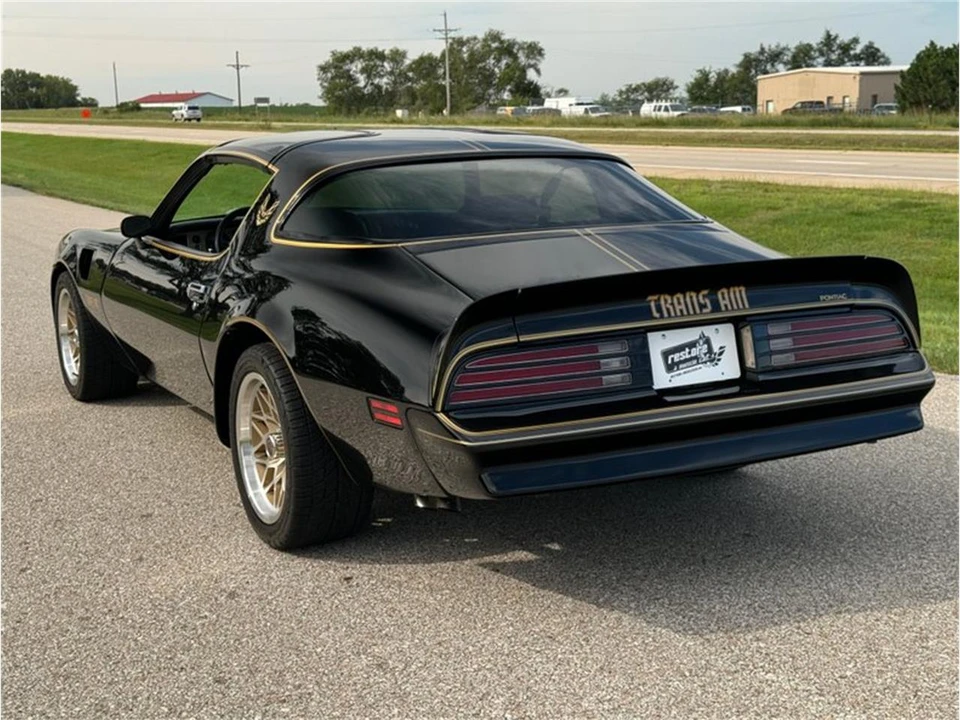 1977 Pontiac Firebird Trans Am 2nd Gen - Image 15 of 31