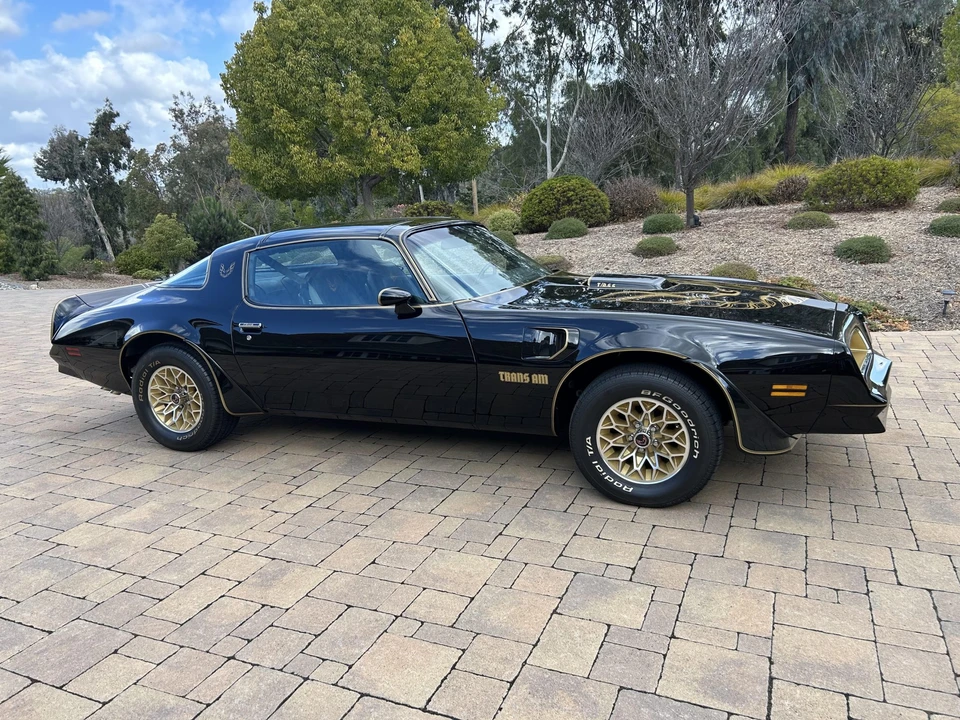 1977 Pontiac Firebird Trans Am 2nd Gen - Image 8 of 31