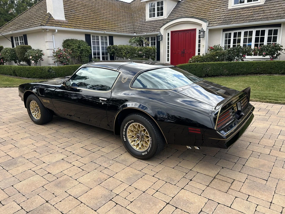 1977 Pontiac Firebird Trans Am 2nd Gen - Image 12 of 31