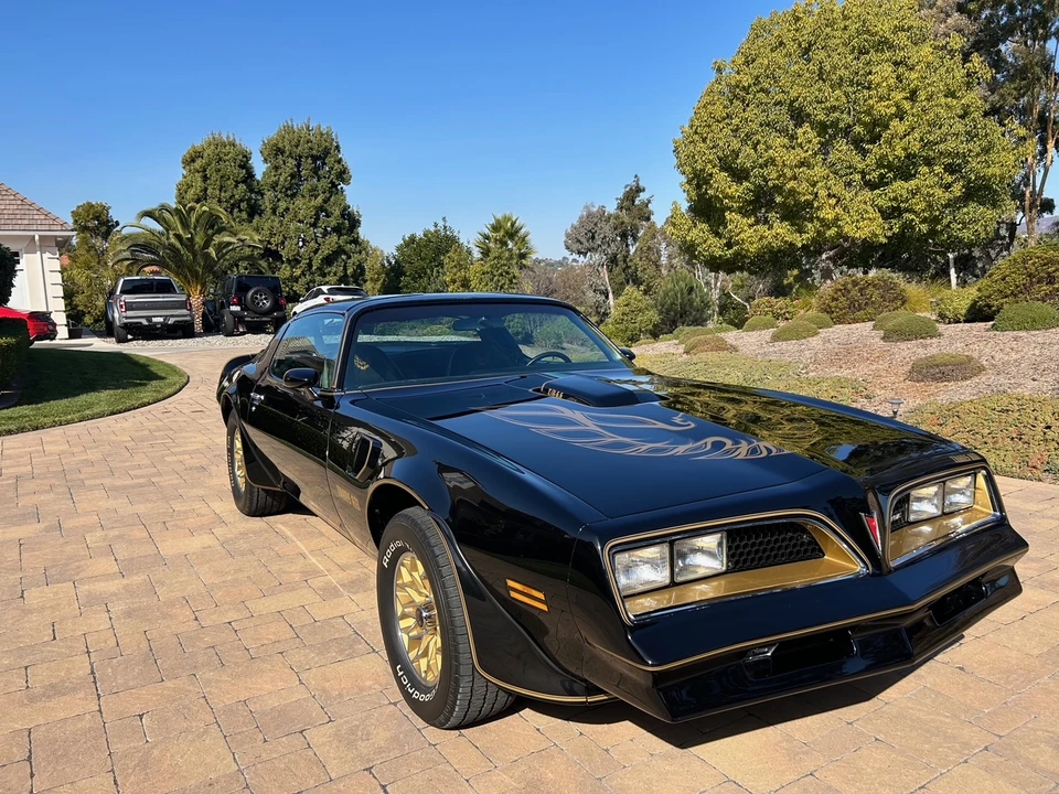 1977 Pontiac Firebird Trans Am 2nd Gen - Image 4 of 31