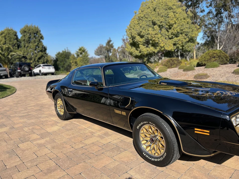 1977 Pontiac Firebird Trans Am 2nd Gen - Image 17 of 31