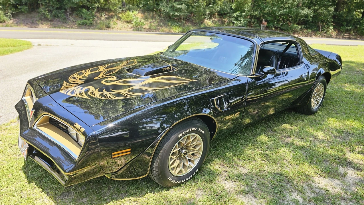 1977 Pontiac Firebird Trans Am 2nd Gen - Image 3 of 31