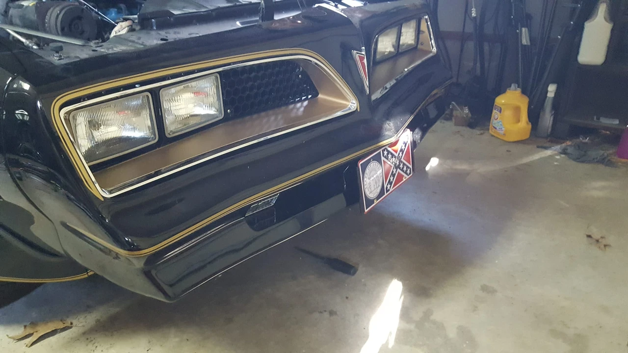 1977 Pontiac Firebird Trans Am 2nd Gen - Image 18 of 31