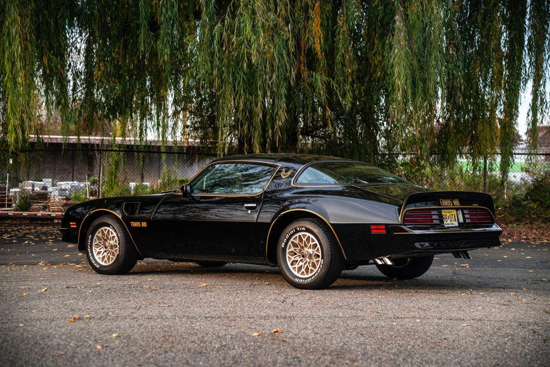 1977 Pontiac Firebird Trans Am 2nd Gen - Image 17 of 31