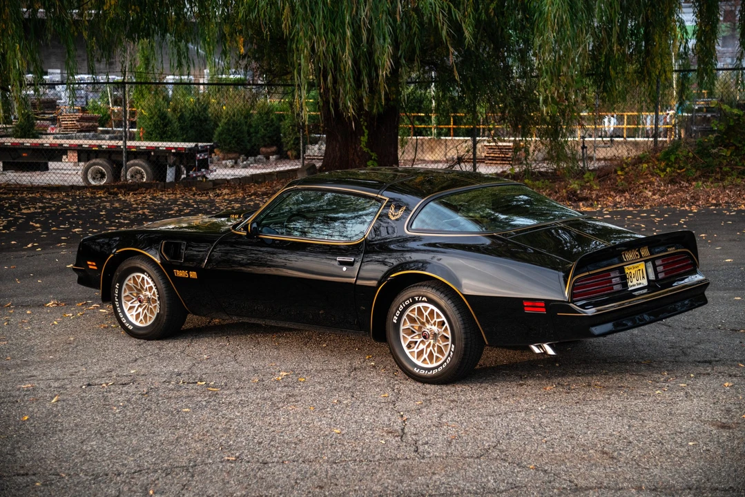 1977 Pontiac Firebird Trans Am 2nd Gen - Image 16 of 31