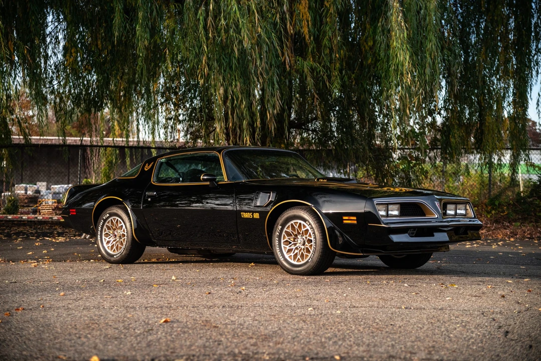 1977 Pontiac Firebird Trans Am 2nd Gen - Image 29 of 31