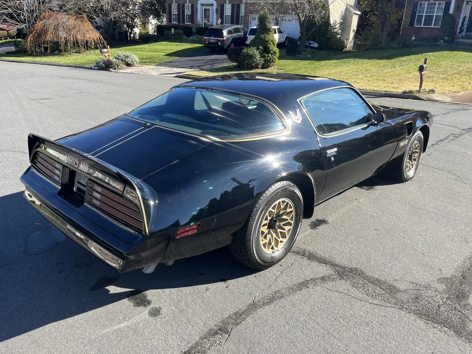 1977 Pontiac Firebird Trans Am 2nd Gen - Image 17 of 31
