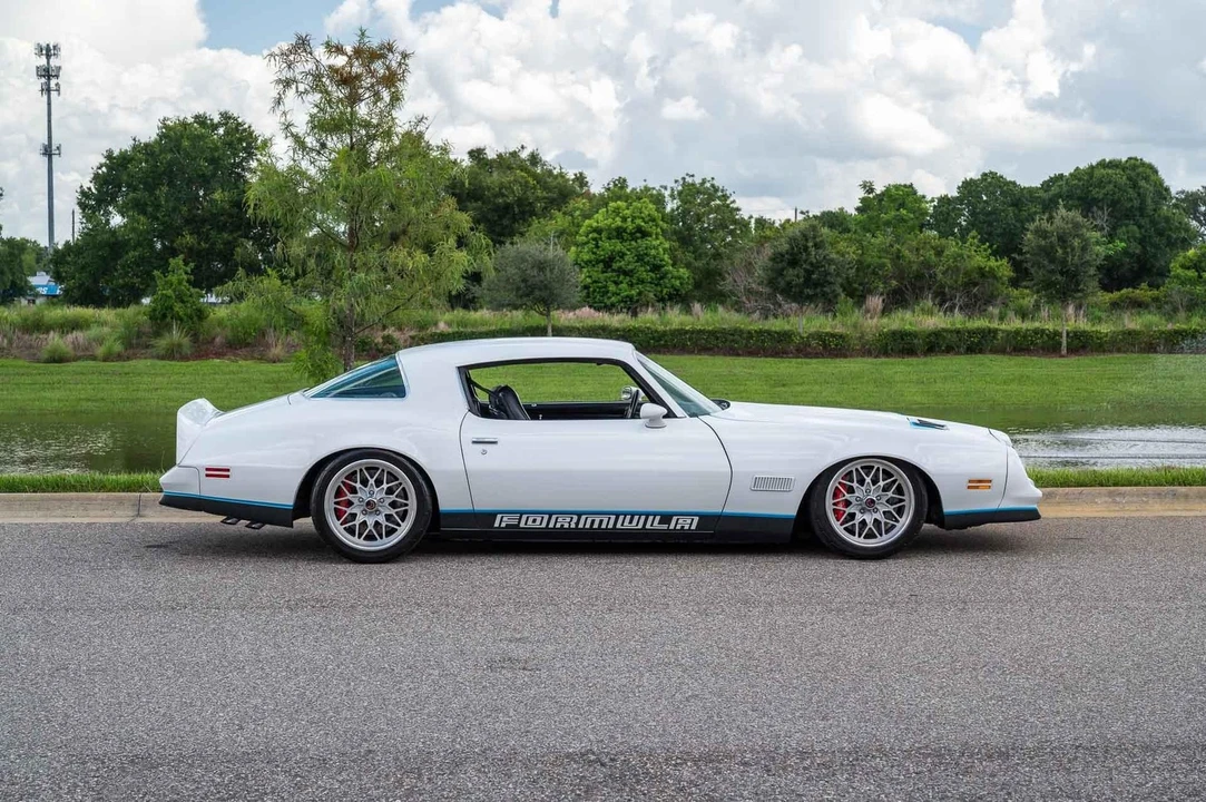 1977 Pontiac Firebird 2nd Gen - Image 7 of 21