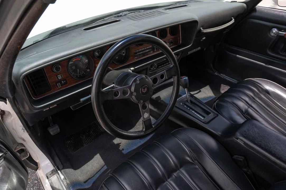 1977 Pontiac Firebird 2nd Gen - Image 12 of 21