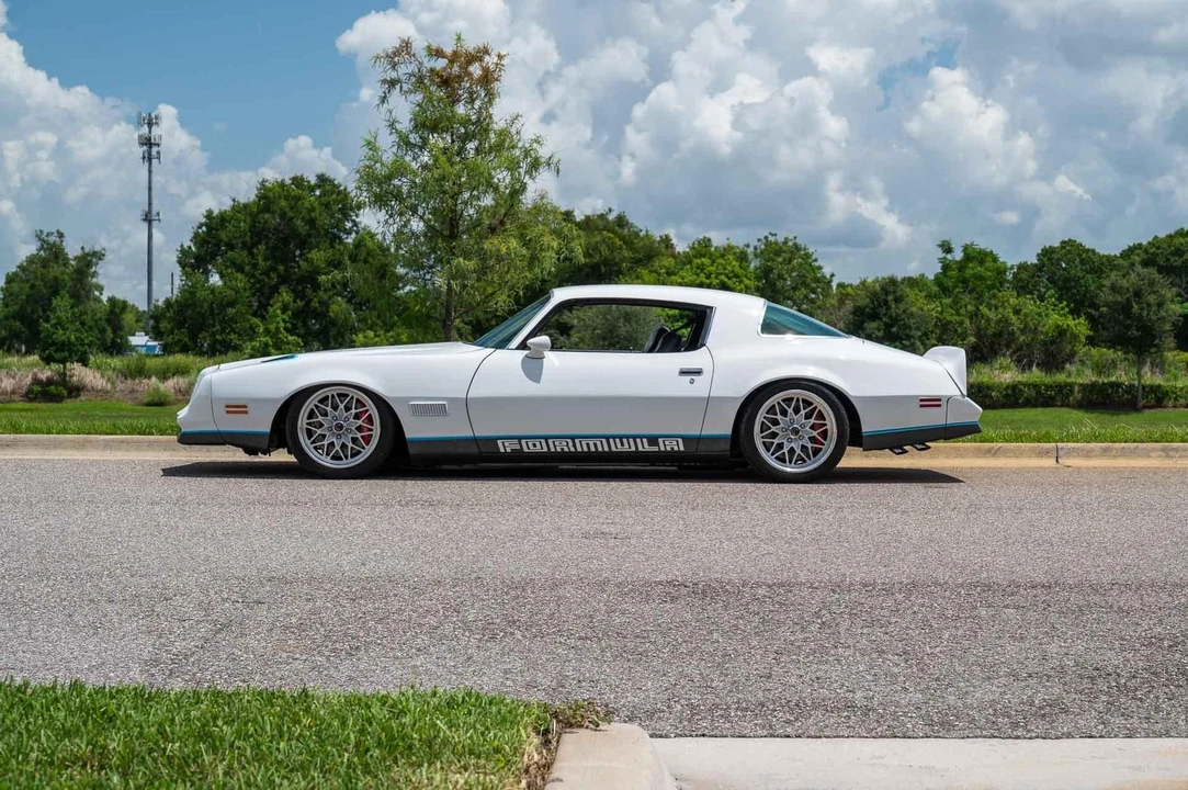 1977 Pontiac Firebird 2nd Gen - Image 18 of 21