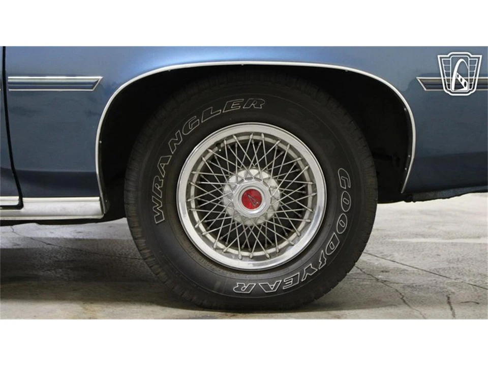 1977 Pontiac Grand Prix 3rd+ Gen - Image 7 of 31