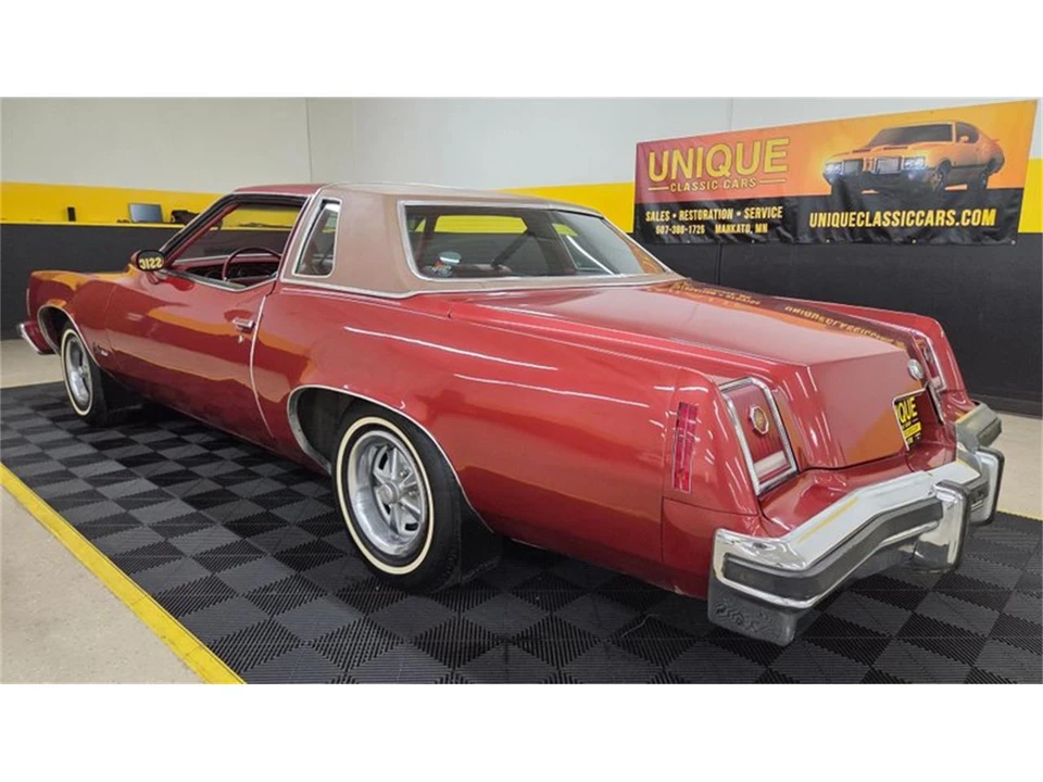 1977 Pontiac Grand Prix 3rd+ Gen - Image 6 of 31