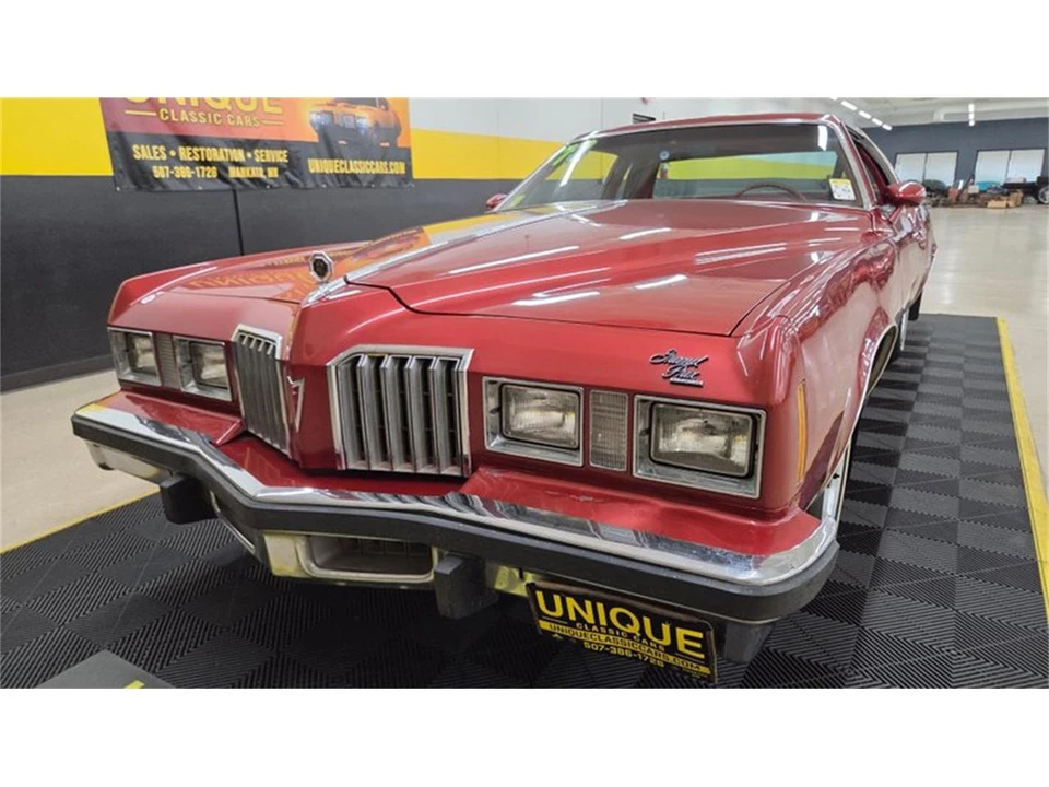 1977 Pontiac Grand Prix 3rd+ Gen - Image 11 of 31