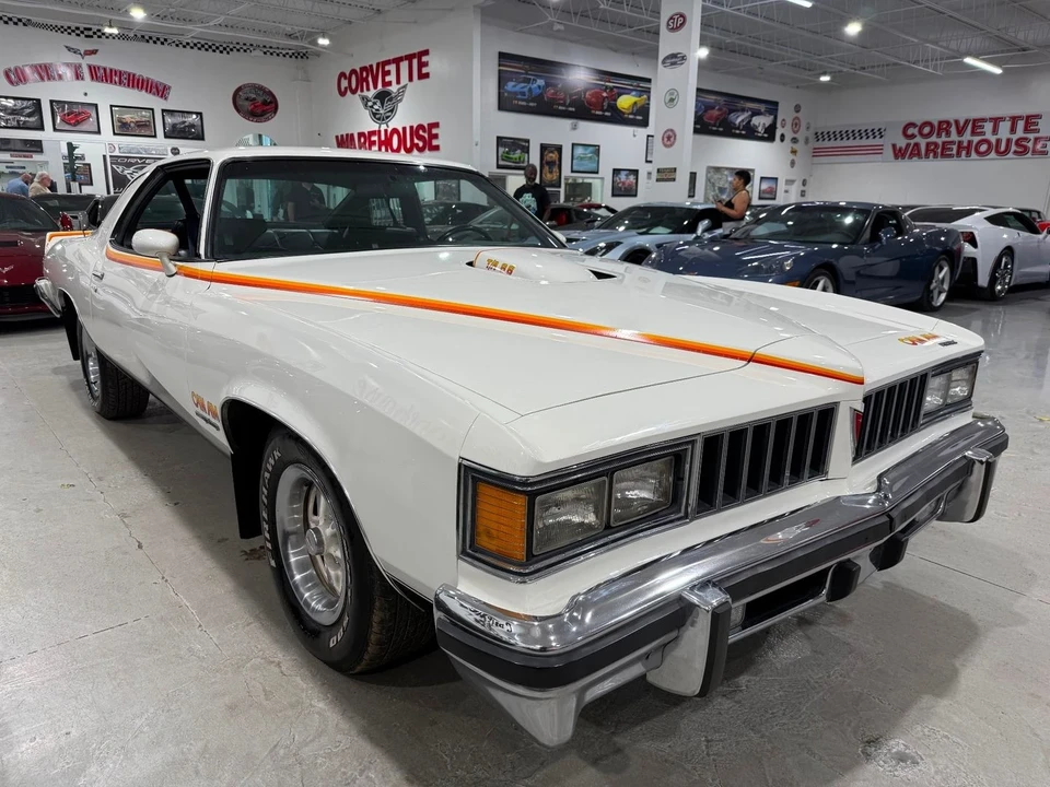 1977 Pontiac LeMans 4th+ Gen - Image 7 of 10