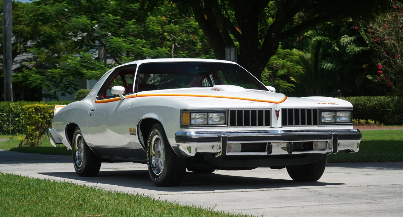 1977 Pontiac LeMans 4th+ Gen - Image 27 of 31