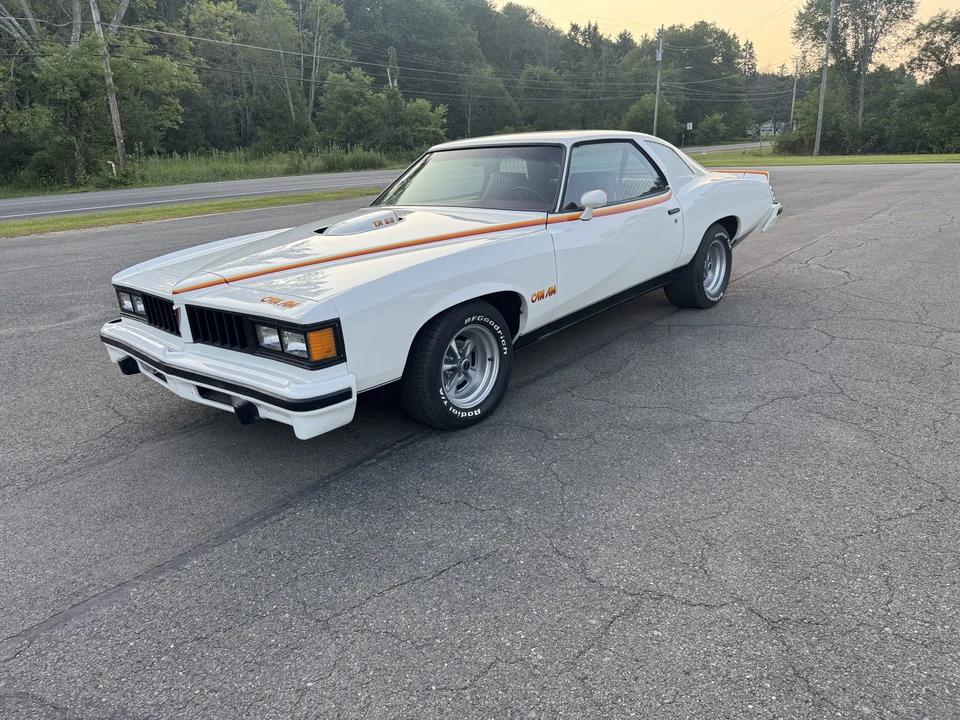 1977 Pontiac LeMans 4th+ Gen - Image 7 of 31
