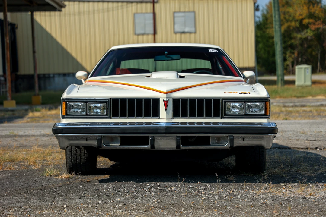 1977 Pontiac LeMans 4th+ Gen - Image 3 of 31